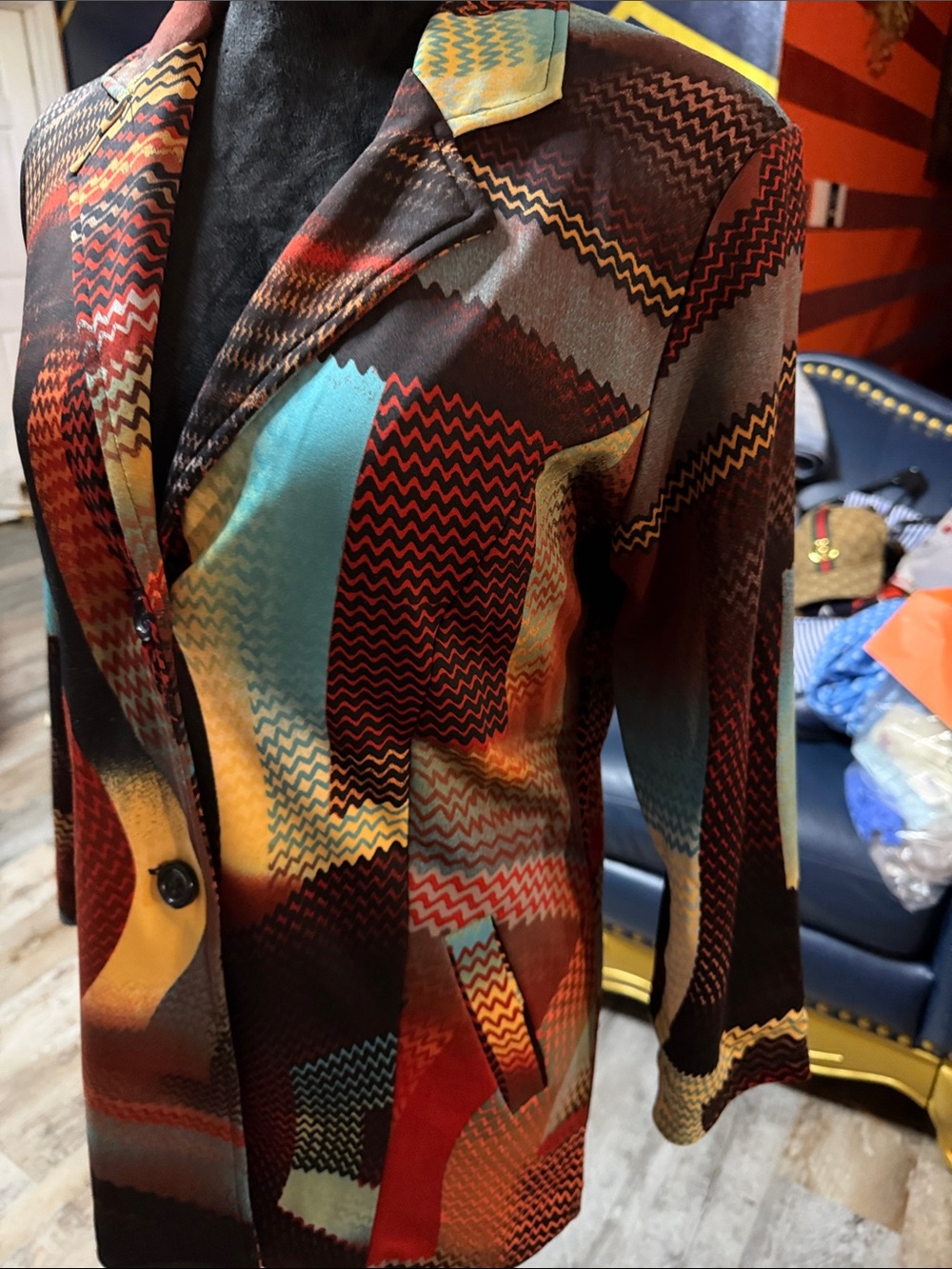 Women’s Multicolor Patterned Blazer Jacket - Picture 3 of 14